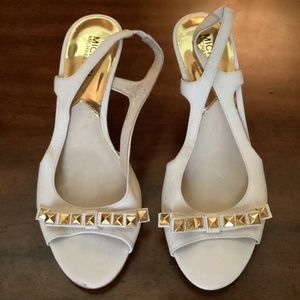 Michael Kors Size 8 white sexy high heel sandals with pretty accents